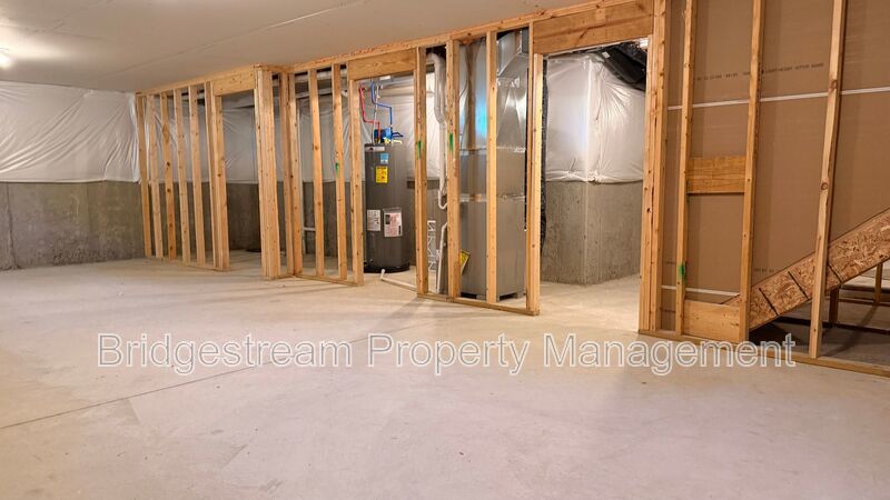Beautiful 4 Bedroom Home in Huber Heights Now Available property image
