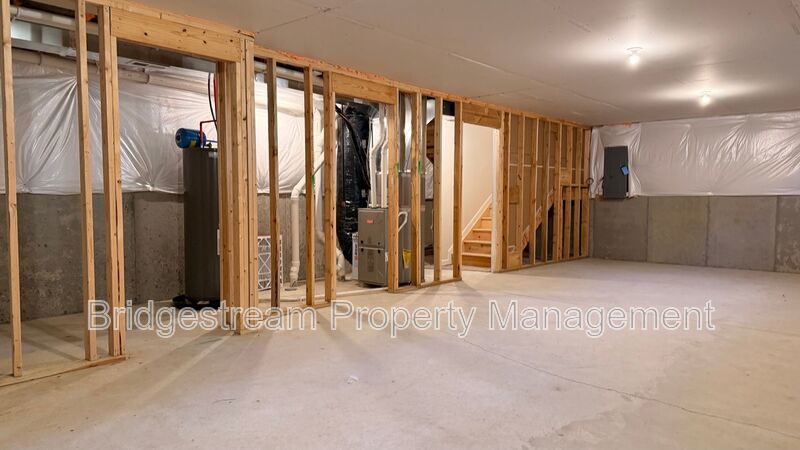 Beautiful 4 Bedroom Home in Huber Heights Now Available property image