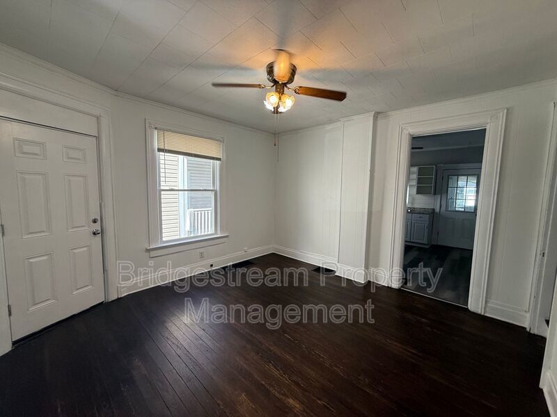 Cozy 3 Bed, 1 Bath Duplex Now Available property image