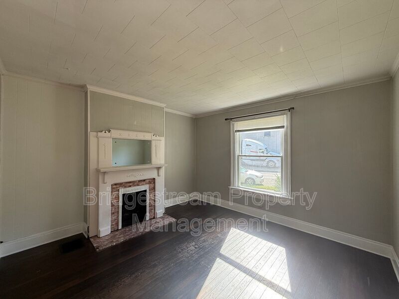 Cozy 3 Bed, 1 Bath Duplex Now Available property image