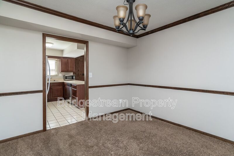 Cozy 3 Bedroom, 2.5 Bath Townhome Now Available property image