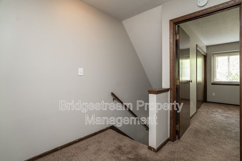 Cozy 3 Bedroom, 2.5 Bath Townhome Now Available property image