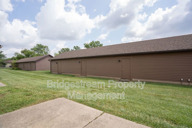 Cozy 3 Bedroom, 2.5 Bath Townhome Now Available property image