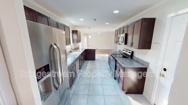 Beautiful 3 Bed, 2.5 Bath with 2 car attached garage in Fairborn property image