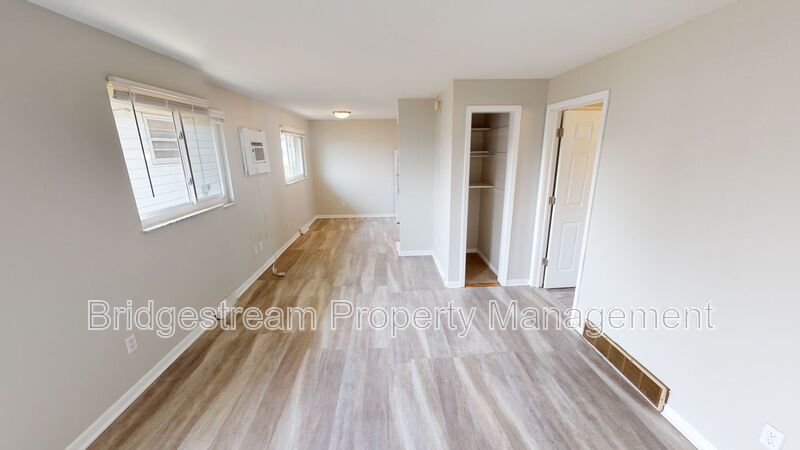 Ranch Style 1 Bed, 1 Bath unit in East Dayton property image