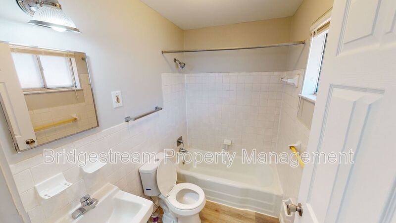 Ranch Style 1 Bed, 1 Bath unit in East Dayton property image