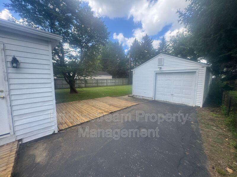 Cozy 3 Bed, 1 Bath Home in Southeast Dayton property image