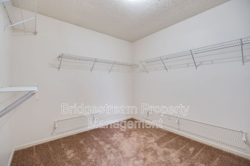 Move in Special! Half Off First Months Rent - Beautiful 4 Bed, 4 Bath Home property image