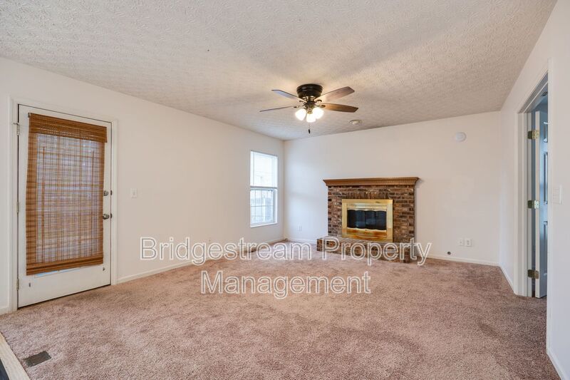 Move in Special! Half Off First Months Rent - Beautiful 4 Bed, 4 Bath Home property image