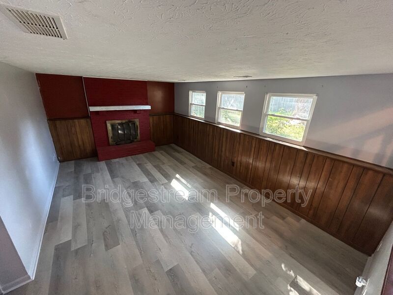 Beautiful 3 Bed, 1.5 Bath Home in Mason property image