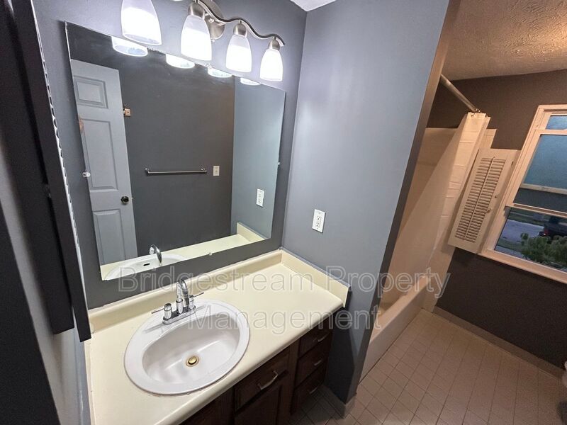 Beautiful 3 Bed, 1.5 Bath Home in Mason property image