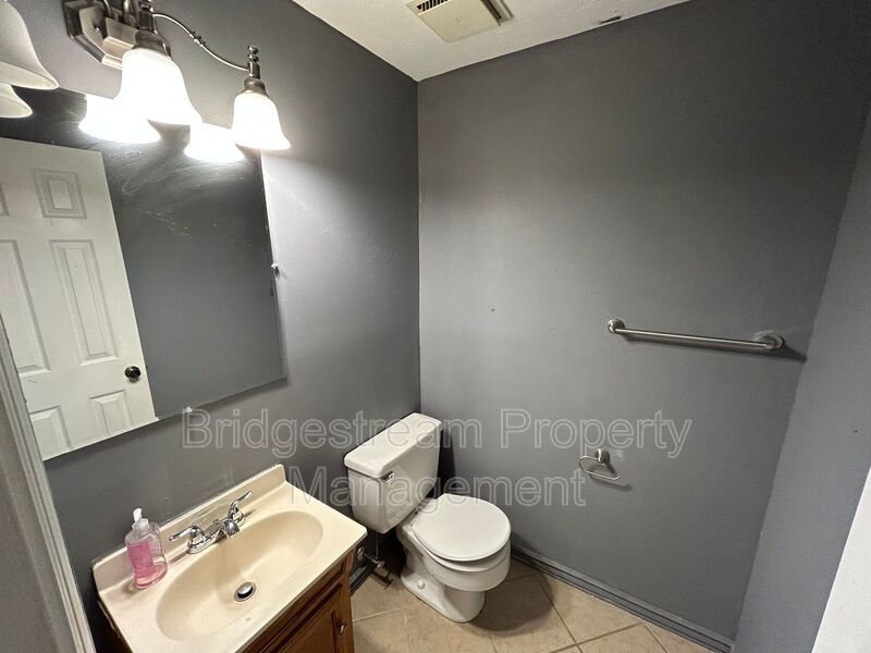 Beautiful 3 Bed, 1.5 Bath Home in Mason property image