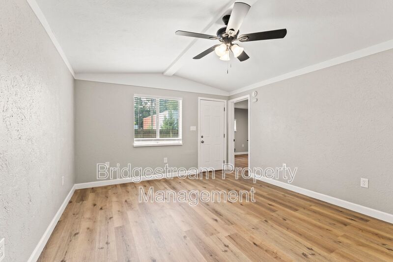 Cozy 3 Bed, 1 Bath Home in Dayton property image