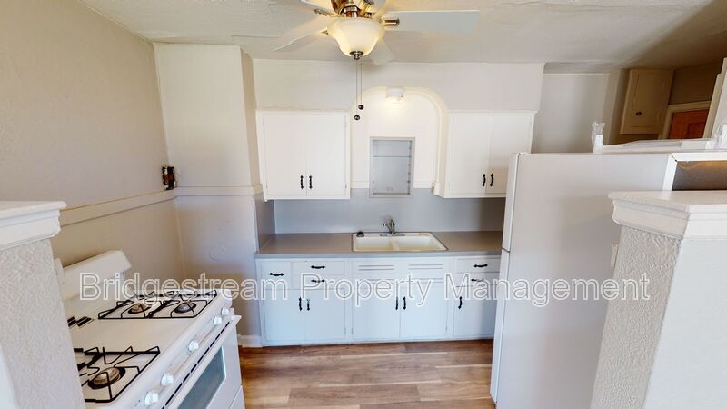 Spacious Upstairs 1 Bed, 1 Bath Apartment in Northwest Dayton property image