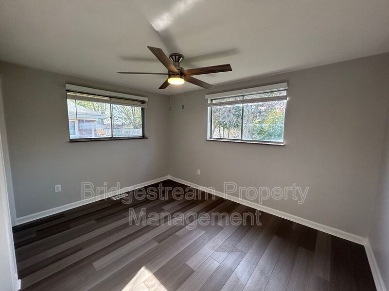 Cozy 1-Bed, 1-Bath Apartment property image