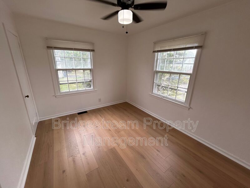 Cozy 3 Bed, 1 Bath Home property image