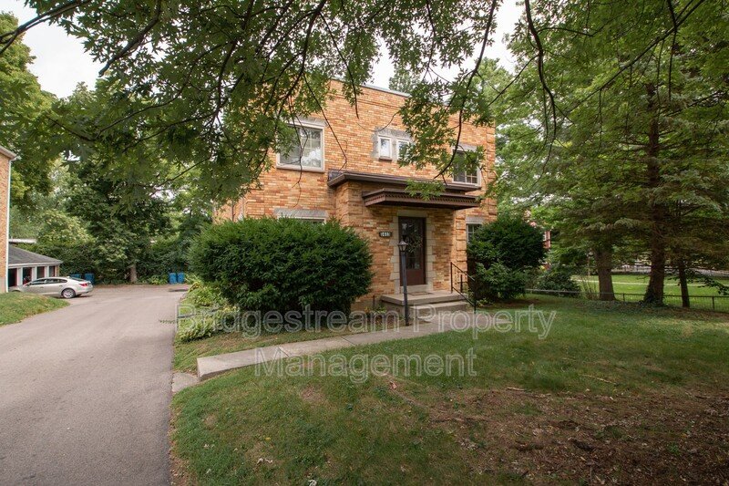 Cozy 1 Bed, 1 Bath Apartment in Kettering with Covered Carport property image