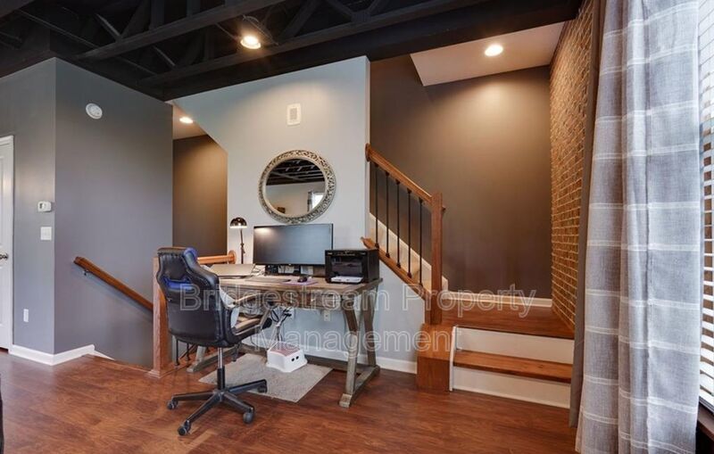 Luxury 3-bedroom 3.5 bath Townhouse near Austin Landing property image