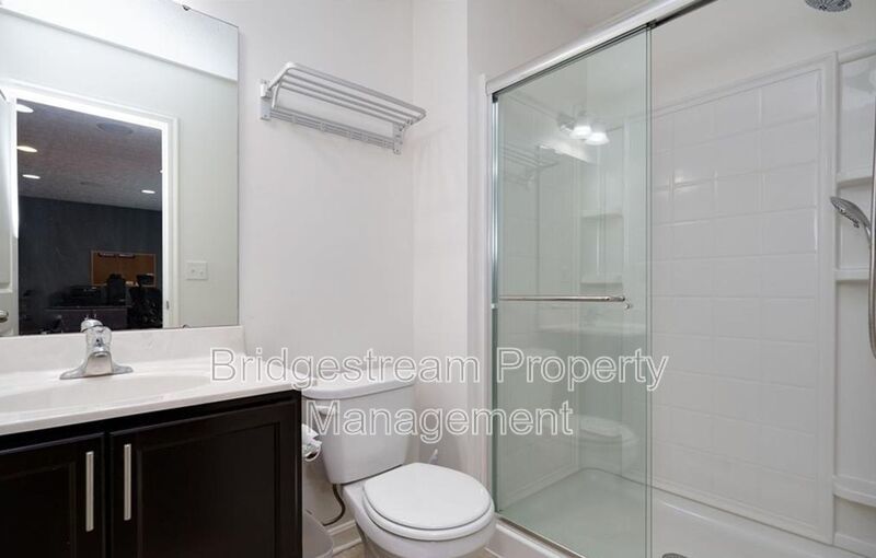 Luxury 3-bedroom 3.5 bath Townhouse near Austin Landing property image