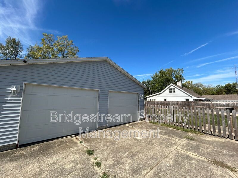 Cozy 4 Bed, 1.5 Bath Home Now Available property image