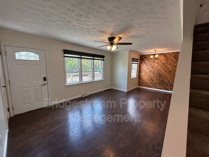 Cozy 4 Bed, 1.5 Bath Home Now Available property image
