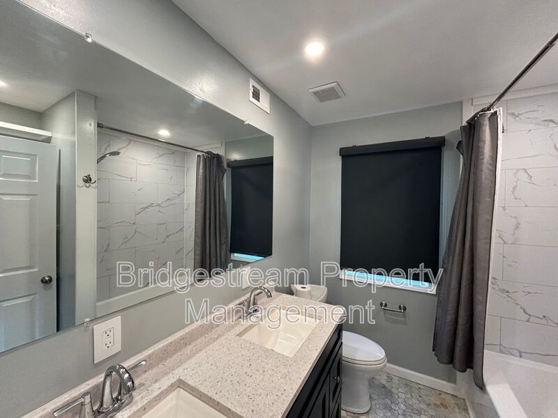 Cozy 4 Bed, 1.5 Bath Home Now Available property image