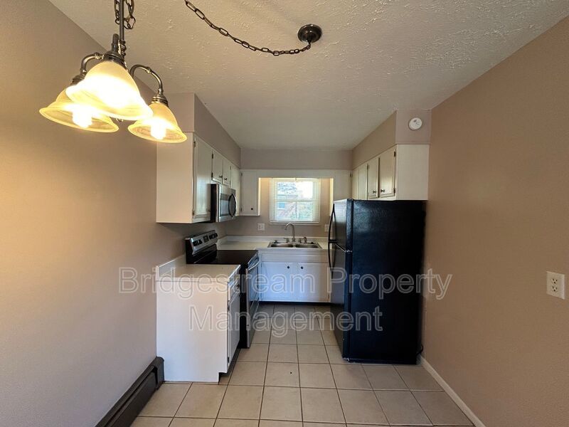 Cozy 2 Bed, 1 Bath Ranch Style Unit in Germantown property image