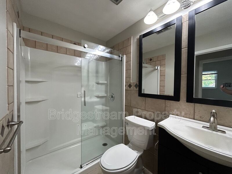 Cozy 2 Bed, 1 Bath Ranch Style Unit in Germantown property image