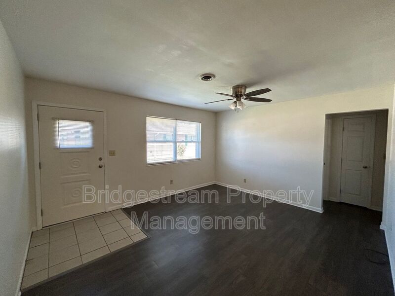 Cozy 2 Bed, 1 Bath Unit in Germantown property image