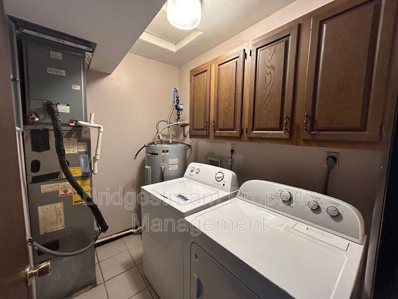 Cozy 2 Bed, 1.5 Bath Ranch Style Unit in Germantown property image