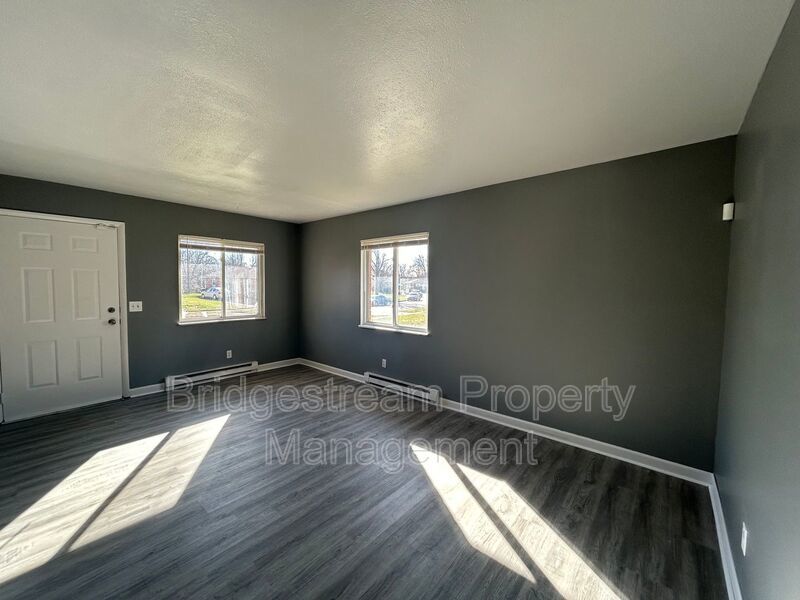 Cozy 3-Bedroom, 1-Bathroom Home for Rent property image