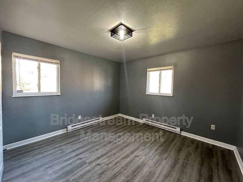 Cozy 3-Bedroom, 1-Bathroom Home for Rent property image