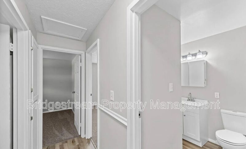 Beautifully Renovated 3 Bed, 2 Bath Home in Huber Heights property image