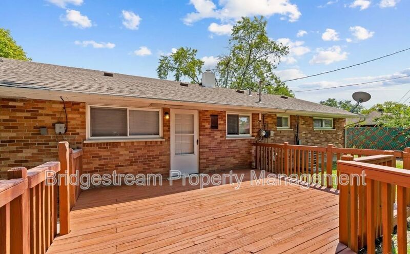Beautifully Renovated 3 Bed, 2 Bath Home in Huber Heights property image