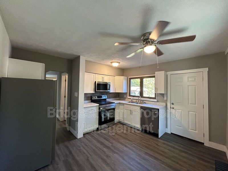 Cozy 4 Bed, 2 Bath Home in Dayton property image