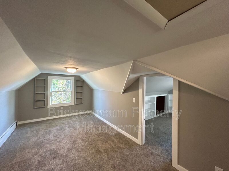 Cozy 4 Bed, 2 Bath Home in Dayton property image