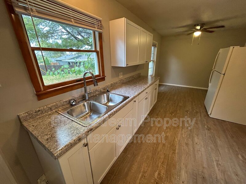 Cozy 3 Bed, 1 Bath Ranch Style Home in Fairborn property image