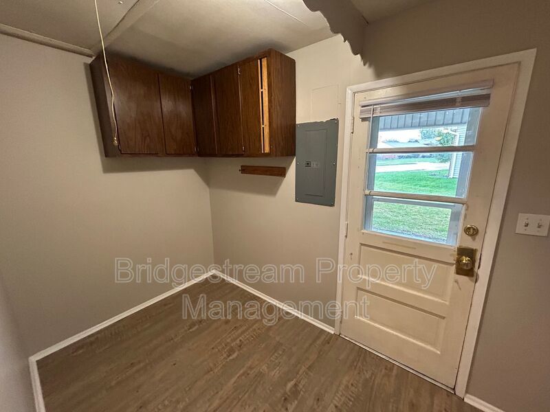 Cozy 3 Bed, 1 Bath Ranch Style Home in Fairborn property image