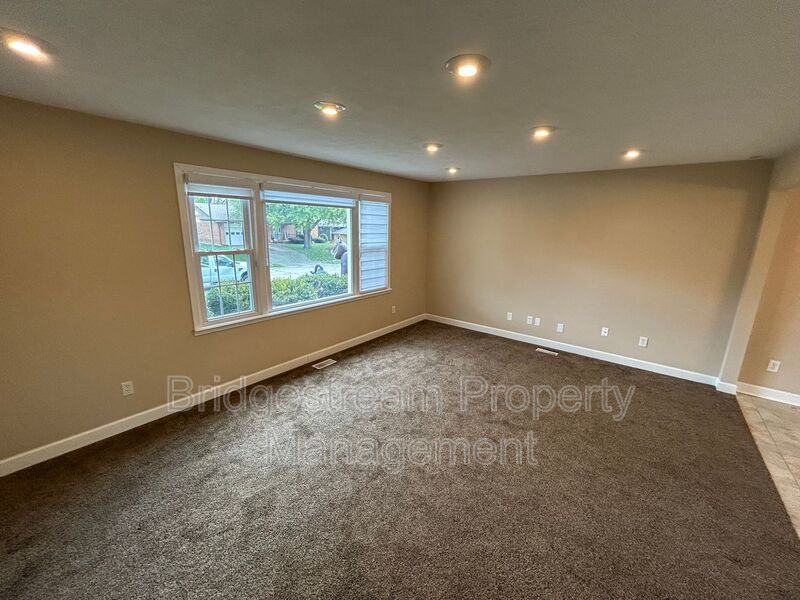 Beautiful 4 Bed, 2.5 Bath Home in Fairborn property image