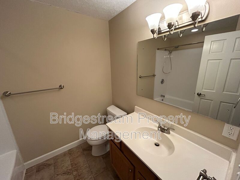 Beautiful 4 Bed, 2.5 Bath Home in Fairborn property image