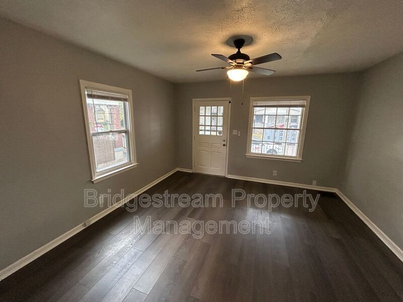 Cozy 1 Bed, 1 Bath Duplex in Dayton property image