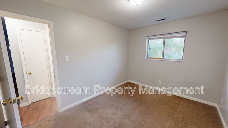 Model Unit-Beautiful 2 Bed, 1 Bath Apartment in Clayton property image