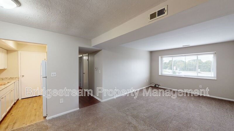 Model Unit-Beautiful 2 Bed, 1 Bath Apartment in Clayton property image