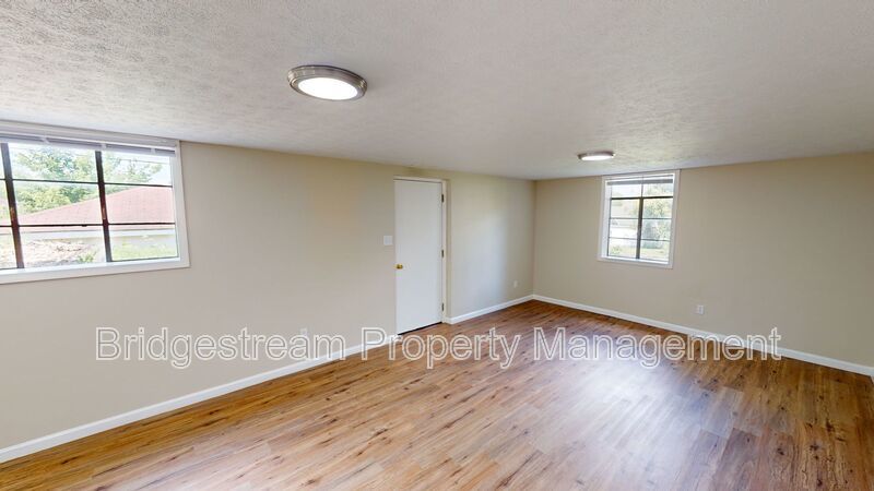 Updated 3 Bed, 2 Bath Home in East Dayton property image