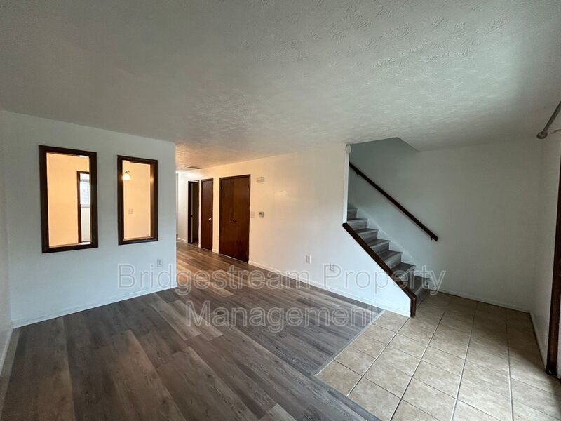 Cozy 2 Bed, 1.5 Bath Townhome in Centerville property image