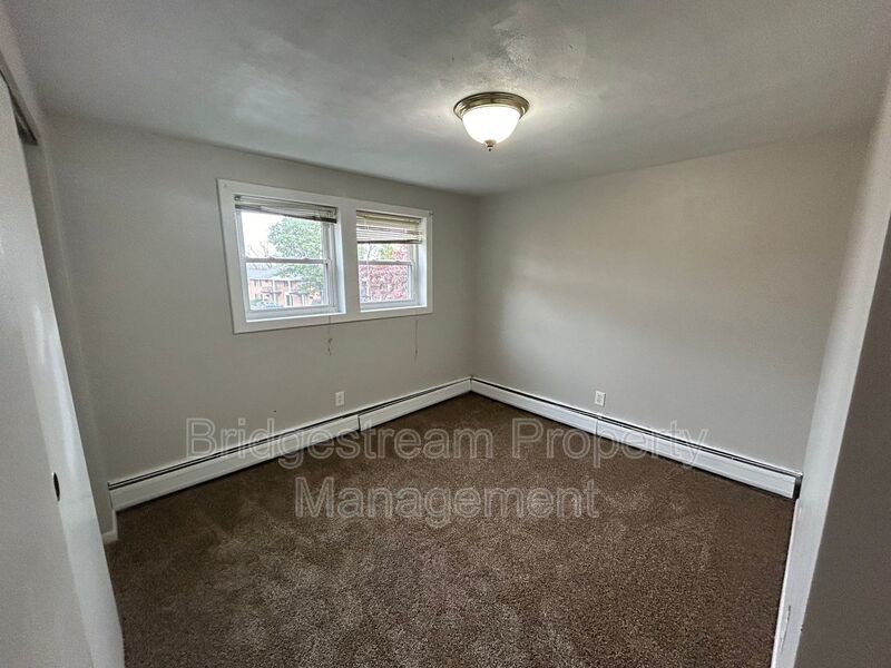Newly Renovated 2 Bed, 1 Bath Apartment Coming Soon! property image