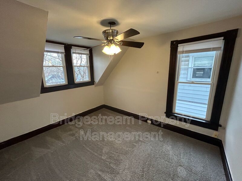 Cozy 3 Bed, 2 Bath Home Now Available property image