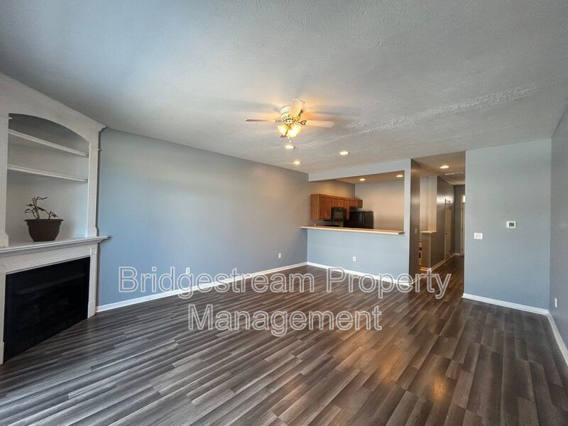 Beautiful 2 Bed, 1.5 Bath Townhome property image