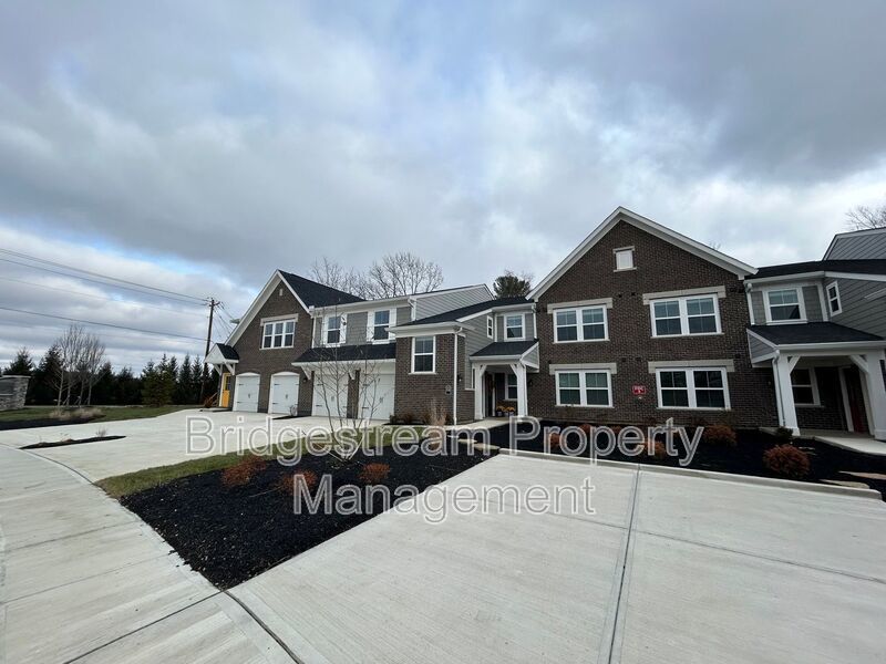 Newly Constructed 2 Bed, 2 Bath Condo in Beavercreek property image