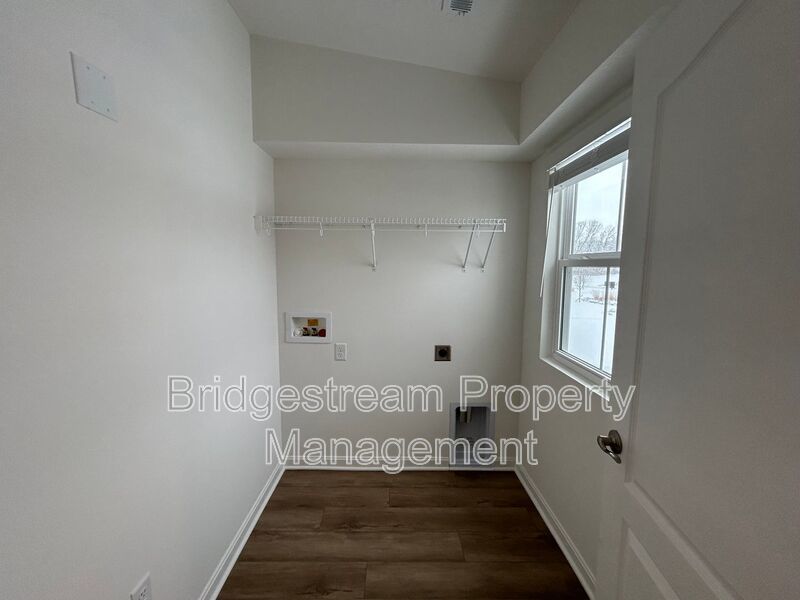 Newly Constructed 2 Bed, 2 Bath Condo in Beavercreek property image